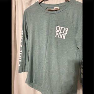 Green 3/4 sleeve VS pink tee